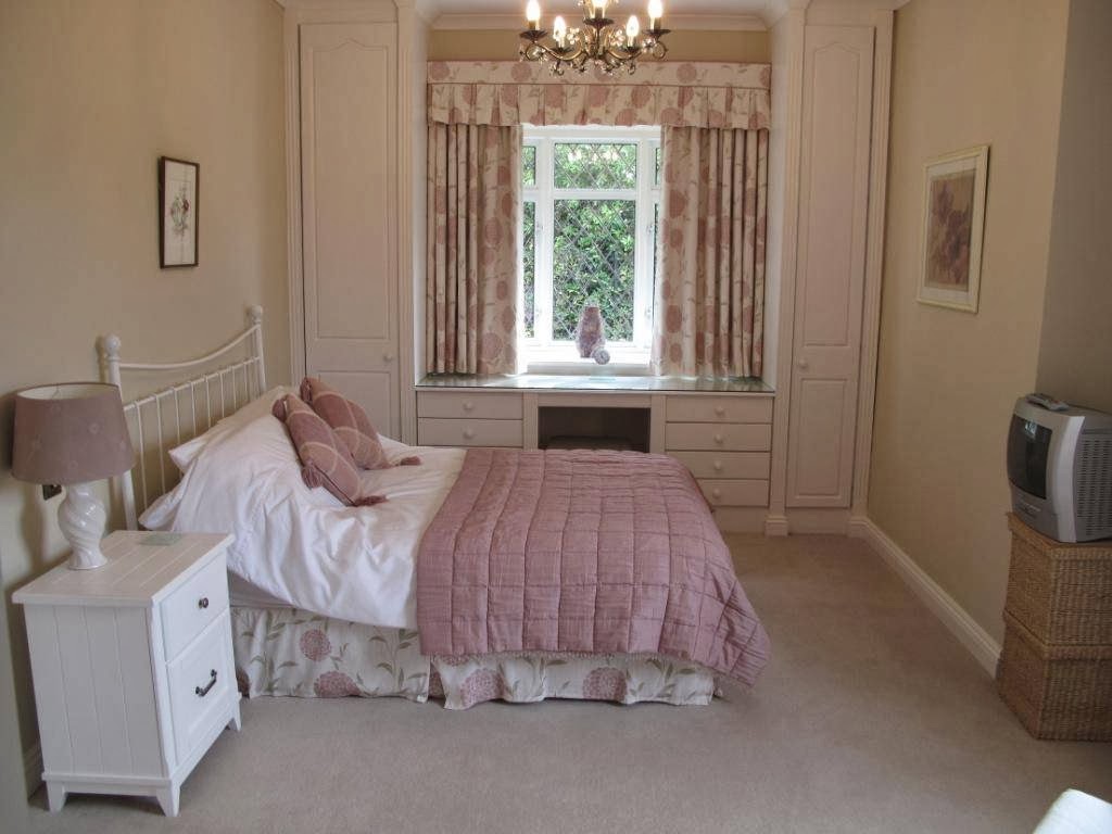 Woodcote Lodges · Photos 2